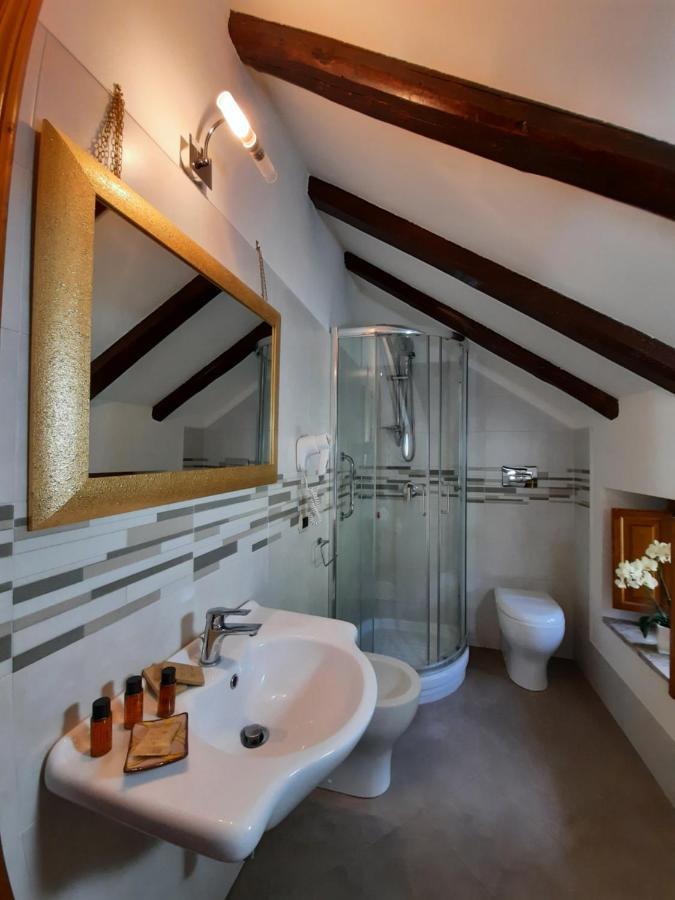 Portico Del Paradiso Bed & Breakfast *