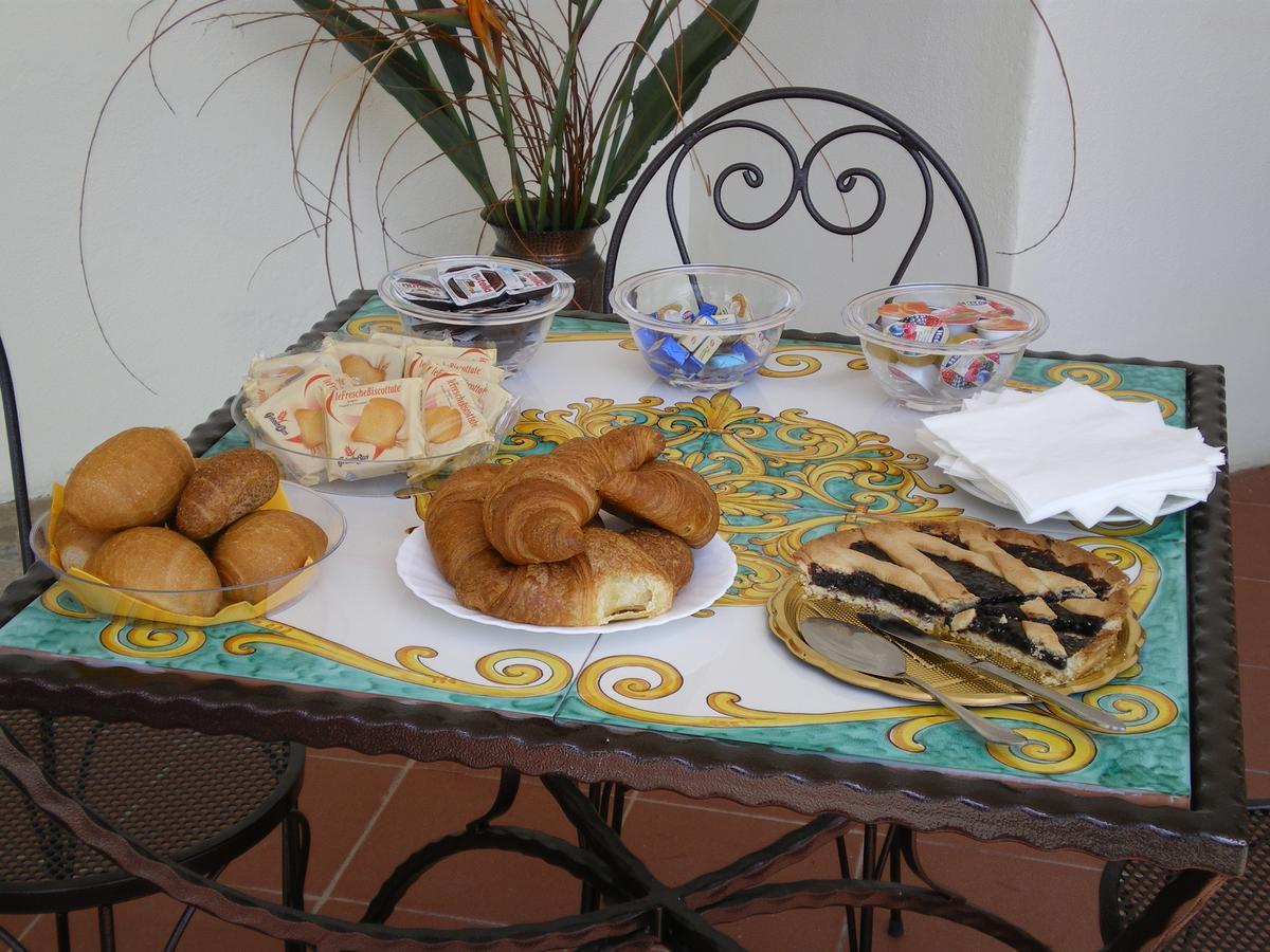 Portico Del Paradiso Bed and breakfast *